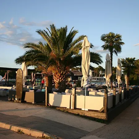 Jurisevic 아파트 *