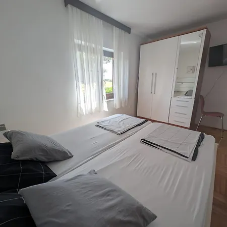 Jurisevic Apartment Umag