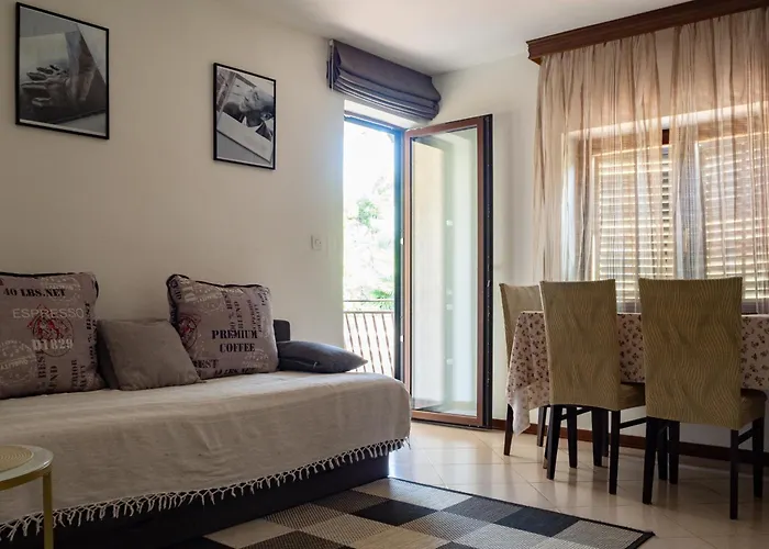 Jurisevic 아파트 우마그